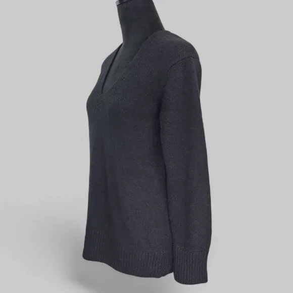 Vince Cashmere Weekend V-Neck Sweater XS - Picture 3 of 12